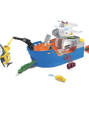 Dickie Shark Attack Set like new with light, sound and functions