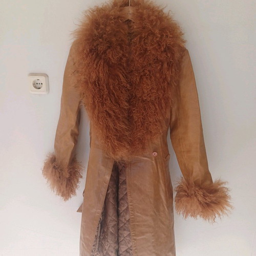 Women's leather coat with wool collar Naf Naf size M, like new