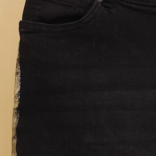 Black short denim skirt used, large, with silver details