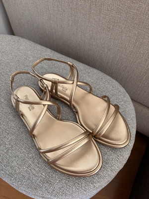 Parallele Paris Fabio sandals like new, size 38.5, gold