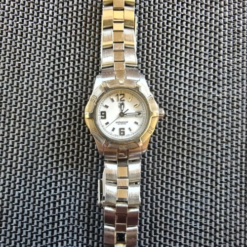 TAG Heuer Professional 2000 WN1311-0 Swiss Made women's watch used, silver