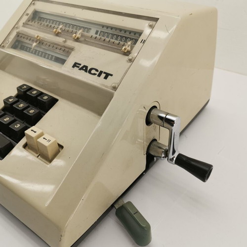 Facit Model 1004 calculator used, functional, from 1960
