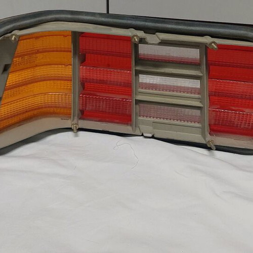 Mercedes R129 SL rear left tail light used in excellent condition