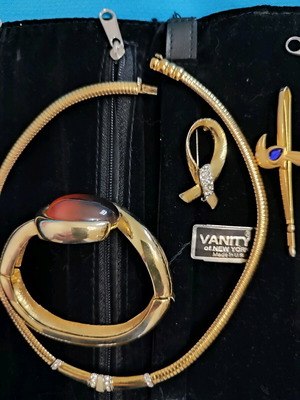 Vanity Fair set new