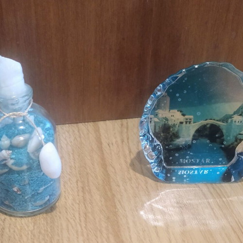 Set of 2 glass souvenirs new, summer style and island decoration