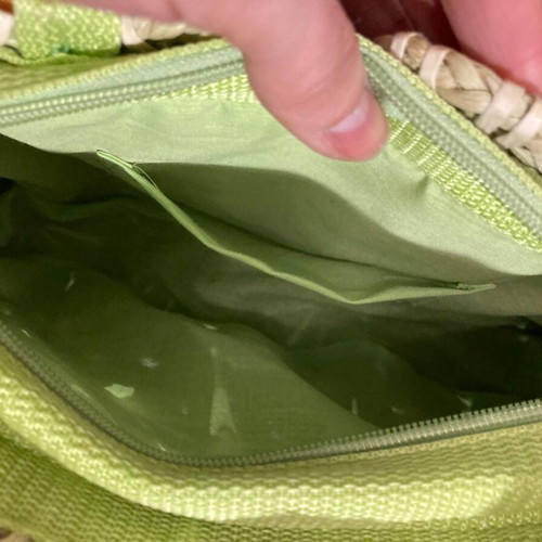 Women’s summer boho bag like new, hand-held with zipper damage