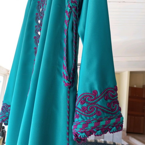 Caftan from Morocco satin silk petrol with purple embroidery and hood new XL