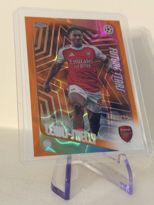 2025-26 Topps Chrome Myles Lewis-Skelly Orange Future Stars card like new