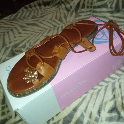 Women's sandals used, size 37, brown synthetic leather