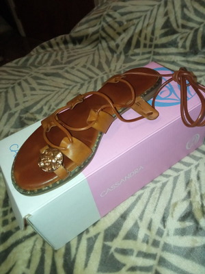 Women's sandals used, size 37, brown synthetic leather