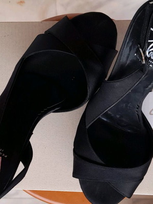 Perlamoda satin sandals 12 cm heel like new, size 38, black