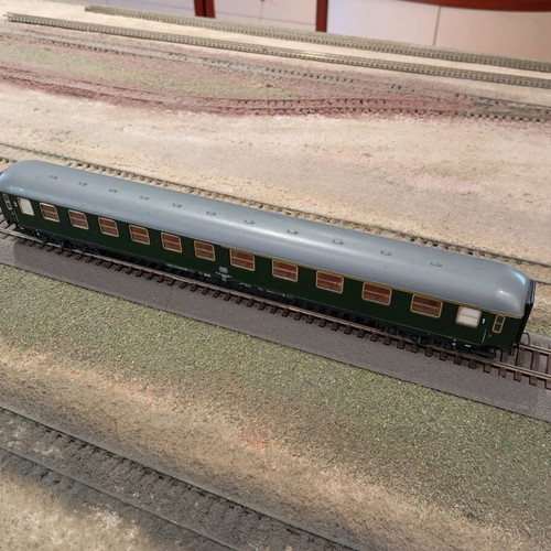 Lilliput long passenger train carriage used, scale 1:87 HO