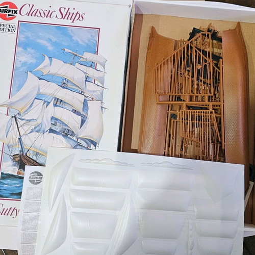 Airfix Cutty Sark 1869 model kit like new
