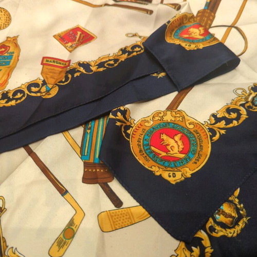 Italian women's scarf