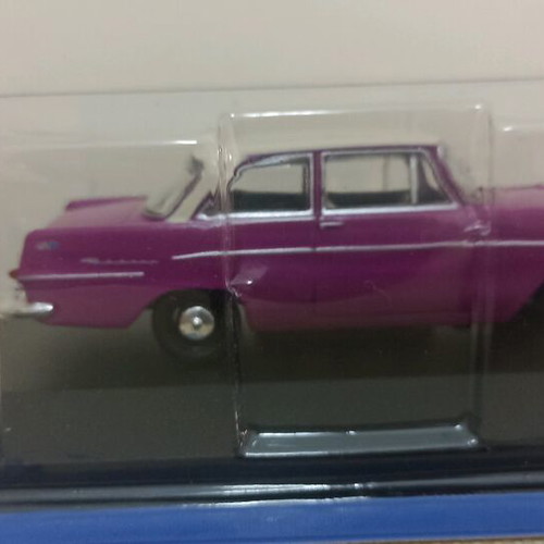 Unforgettable Cars Opel Record P2 1961 1:43 miniature new