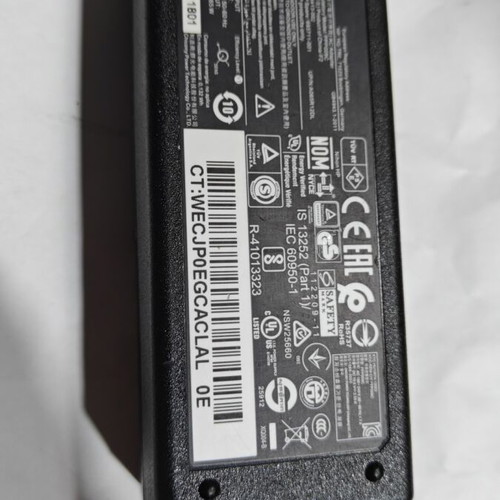 HP 65W 19.5V 3.33A power supply used
