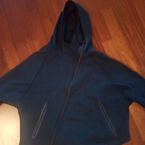 Nike Tech Fleece ζακέτα με κουκούλα μεταχειρισμένη, γυναικείο νούμερο L, μαύρο