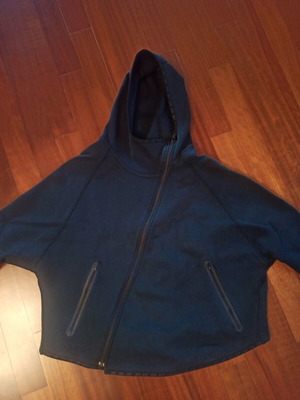 Nike Tech Fleece ζακέτα με κουκούλα μεταχειρισμένη, γυναικείο νούμερο L, μαύρο