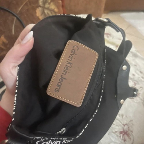 Calvin Klein Jeans Vintage Shoulder Bag Like New, Black