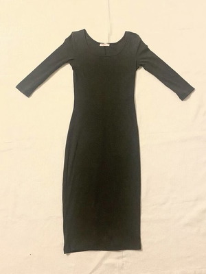 Dark gray fitted dress size M Pink Woman like new