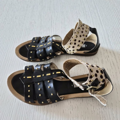 Pepe Jeans sandals size 37 used with pony skin and studs