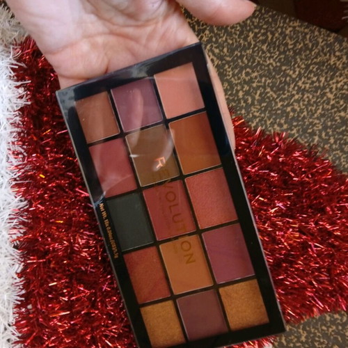 Revolution palette new