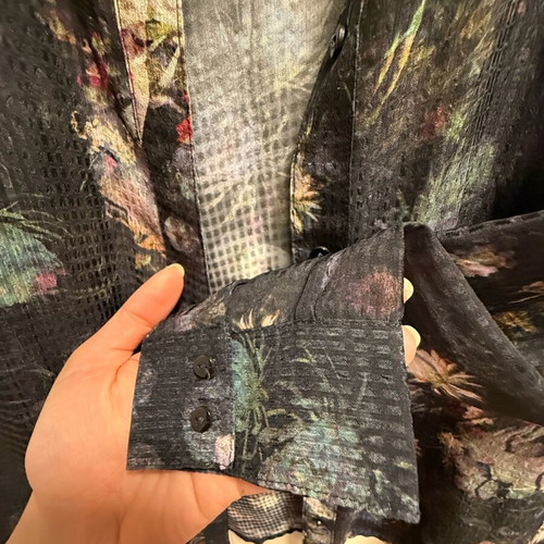 H&M shirt black with floral pattern like new