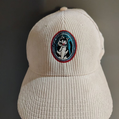 Karavan hat like new with embroidered cat, multicolor, one size