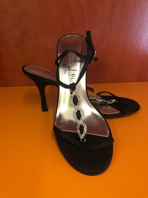 Black sandals like new with stone details size 37