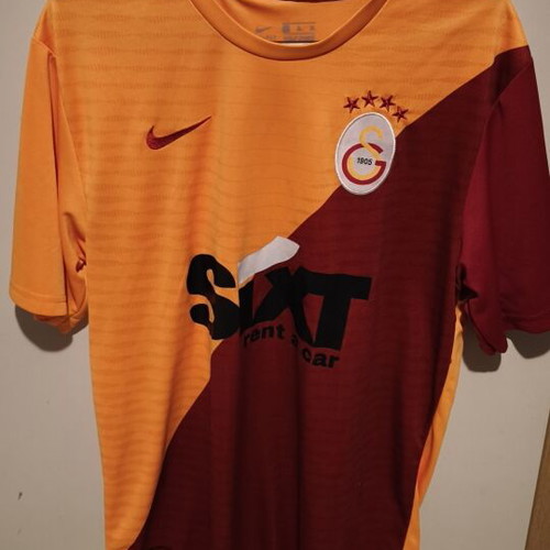 Galatasaray Jersey like new, size large