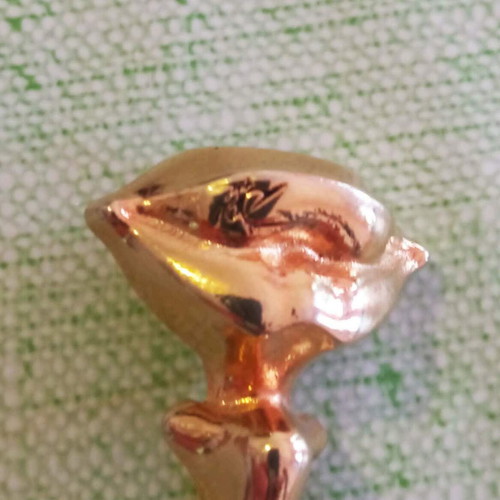 Salvador Dalí Collectible Brooch 1983, like new, gold-tone