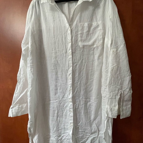Women's long shirt size L like new, white