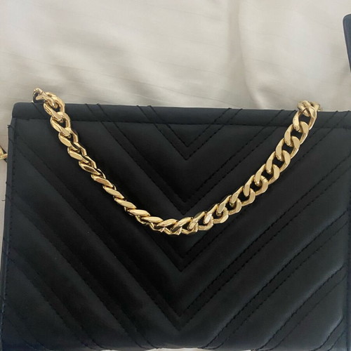 Mango black leather crossbody bag like new with gold chain