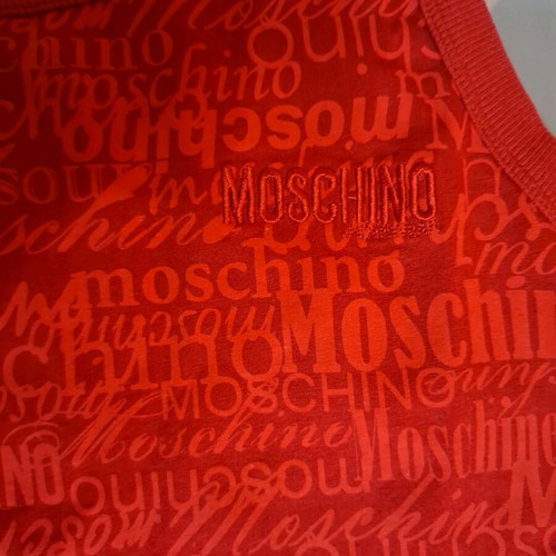 Moschino sleeveless authentic new with tags red size M
