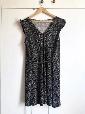 Mango black and white summer dress size L like new
