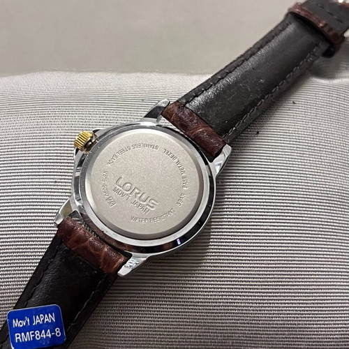 Lorus ladies watch 22mm like new, white