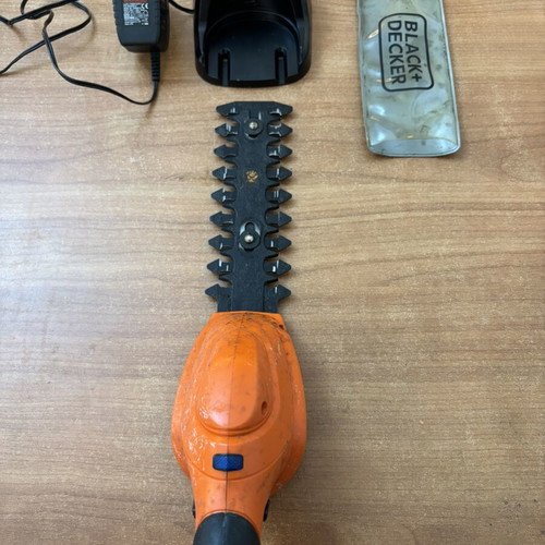 Black & Decker Cordless Hedge Trimmer with Charger like new