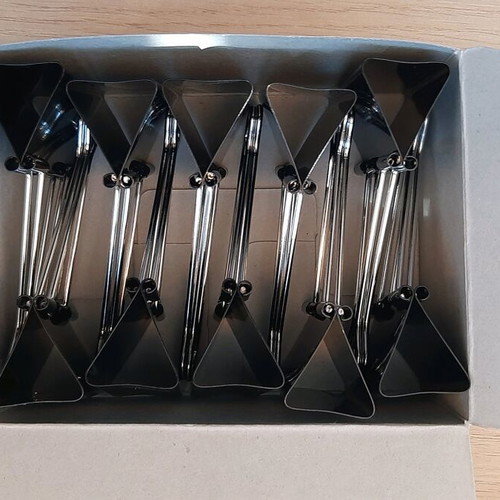 Metal clips 51 mm and 32 mm new, pack of 107 pieces