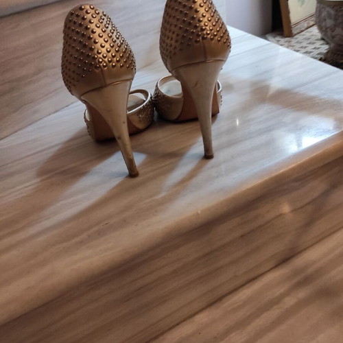 Danos leather beige pumps used with gold studs, heel height 10.5 cm