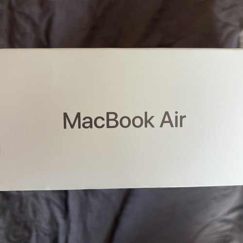 MacBook Air 13 2019 box like new