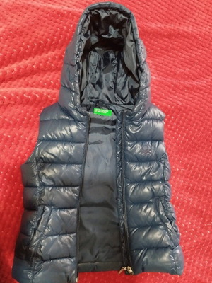 Benetton vest jacket like new, blue, for boys 6-7 years