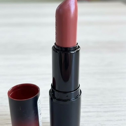 Dust + Cream Creamy Lipstick No. 18 Candyland like new