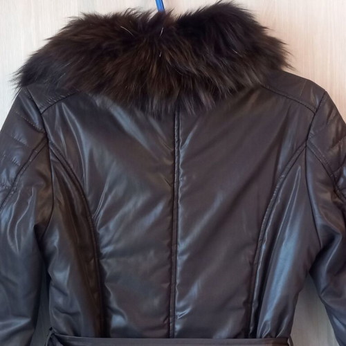 Brown jacket medium size like new with removable fur collar