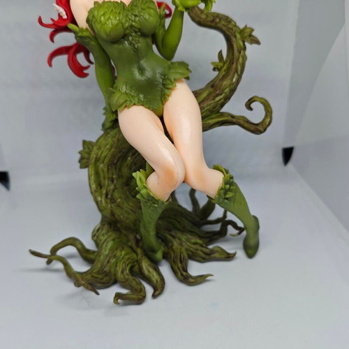 Poison Ivy DC Comics Bishoujo Style collectible figure 20cm like new