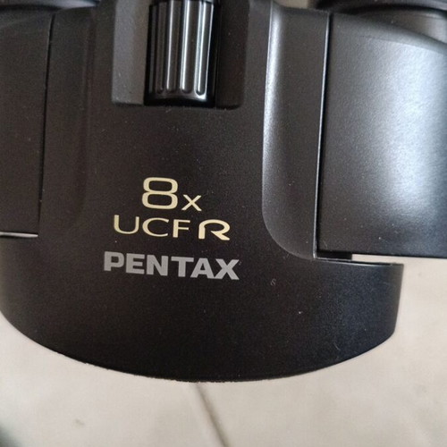 Pentax binoculars like new, excellent condition