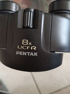 Pentax binoculars like new, excellent condition
