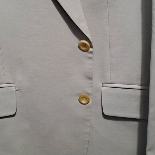 Portobello's men's beige two-button blazer like new
