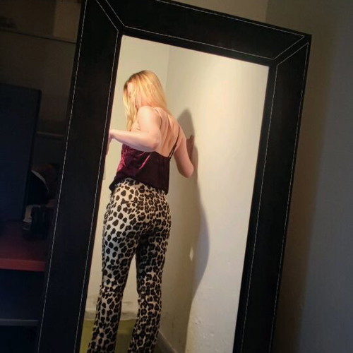 Zara high-waisted pants new size S with pockets