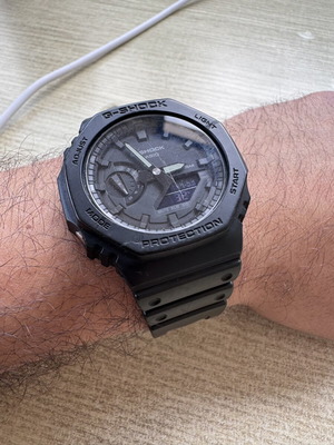 Casio G-Shock wristwatch used, black, minor dial scratch