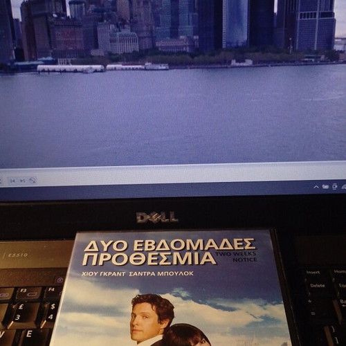 Two Weeks Notice DVD like new, comedy, subtitles